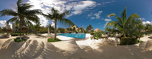 “Quiet pool” Hotel Presidente InterContinental. Cancún, México